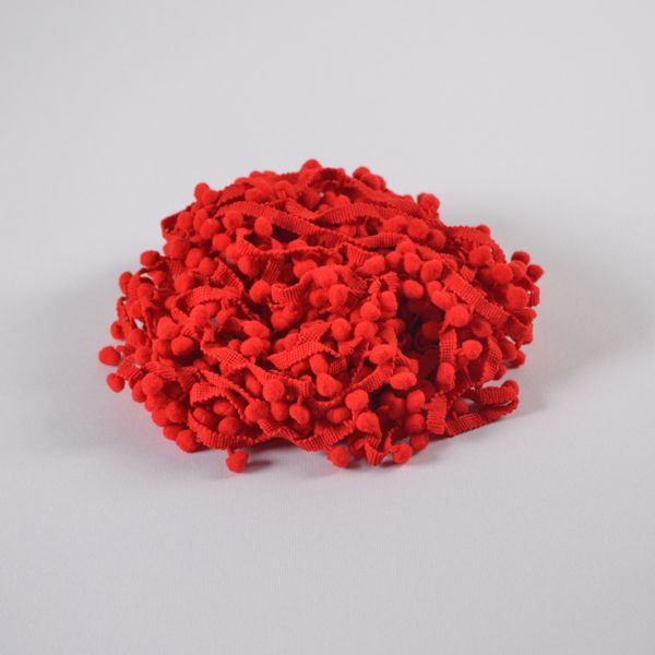 Rollo cinta modroño pompones 1cm rojo / 18,5m